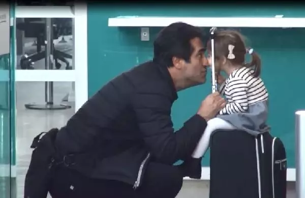 Mahsun Kırmızıgül Kızı Lavin'i Böyle Eğlendirdi