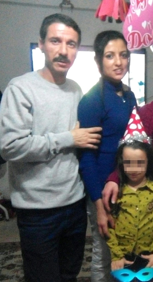 Öfkeli Koca, Çay Demlemeyen Eşinin Ağzını Bantlayarak Kaynar Suyla İşkence Etti
