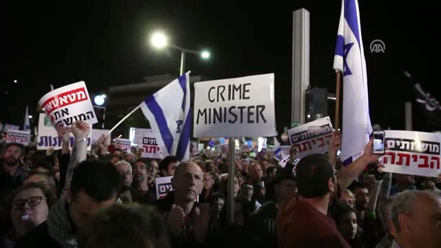 Netanyahu'ya Yolsuzluk Protestosu