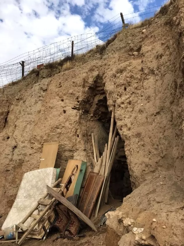 Mardin'de Orduevinin Bitişiğindeki Tünel, Define Amacıyla Kazılmış