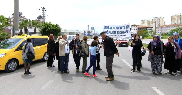 Kazada Ölen Görme Engelli, Bastonu Nizami Tutmamaktan Kusurlu Sayıldı