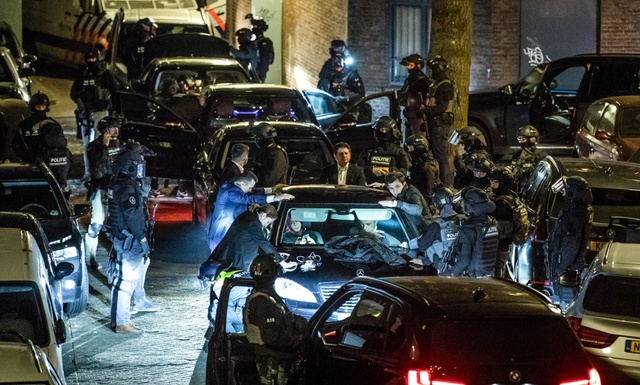 Hollanda'da Bakan Kaya'ya Destek Veren 6 Türk Hakkında Dava Açıldı
