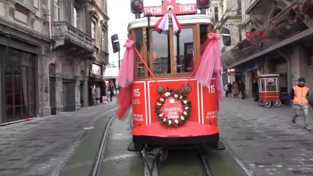 İstanbul'da Nostaljik Tramvay Seferleri Yeniden Başlıyor