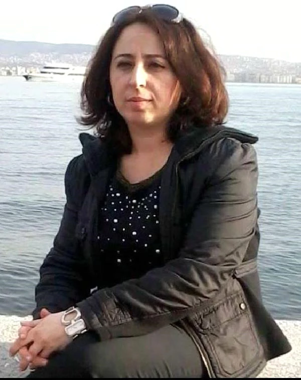 Kanseri Yendi, Kazada Kafası Sunroof'a Sıkışınca Öldü
