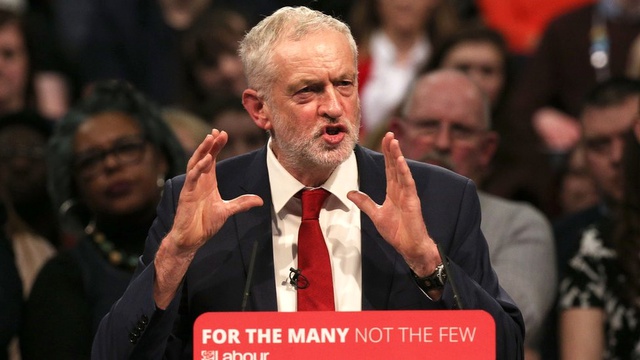 Theresa May: 2018'de İngilizlerin Gururu ve Özgüveni Yenilenecek
