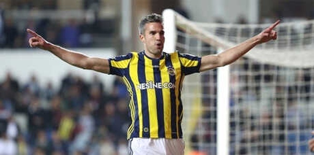 Robin van Persie, 2,5 Yılda Kazandığı Parayla Milli Piyango İkramiyesini Solladı