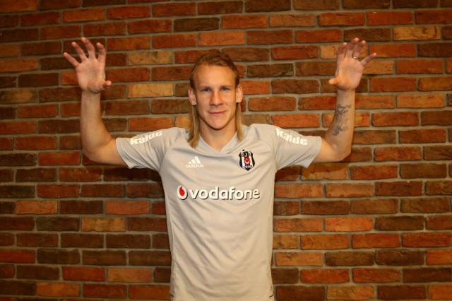 Beşiktaş, Domagoj Vida'yı Transfer Ettiğini KAP'a Bildirdi