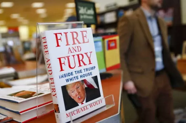 Trump'ı Öfkelendiren Kitap Piyasaya Çıktığı Gün Tükendi