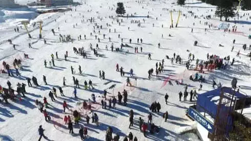 Tatilciler Hafta Sonu Uludağ'a Akın Etti