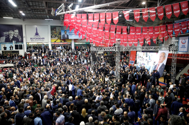İzmir İl Kongresindeki 