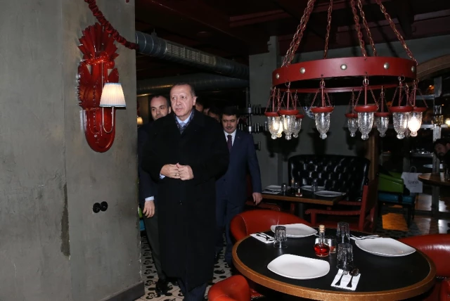 Erdoğan, Ziyaret Sözü Verdiği Restorana Gitti, Hesabı Kendi Ödedi