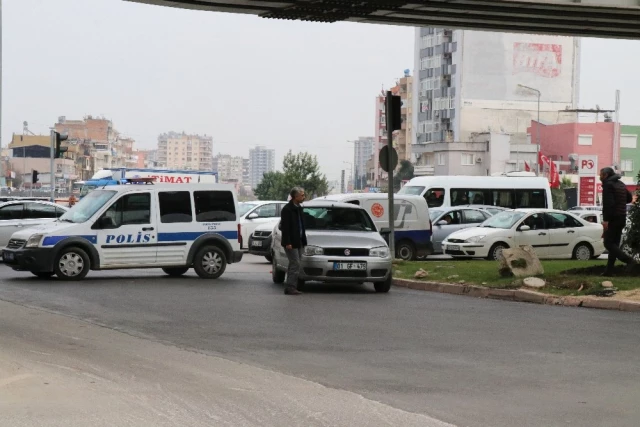 Adana'da Canlı Bomba Sanılan Kadının Evinden Kaçtığı Ortaya Çıktı