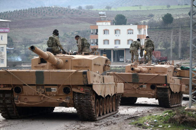 Başbakan, Afrin Operasyonuyla İlgili Son Bilgileri Paylaştı: 8-10 Bin Civarında Terörist Var