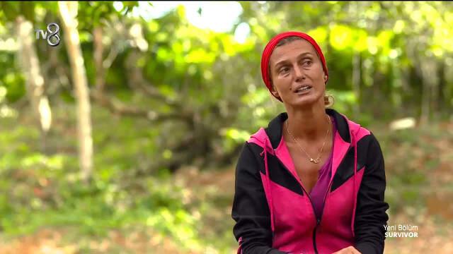 Tuğba Özay, Survivor Adasında Kalem ve Tuvalet Kağıdı Çaldığını İtiraf Etti