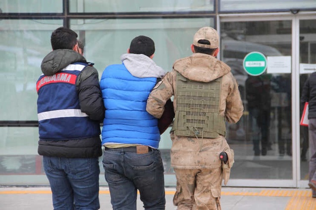 Sosyal Medyada Terör Propagandası Yapan Asker Tutuklandı
