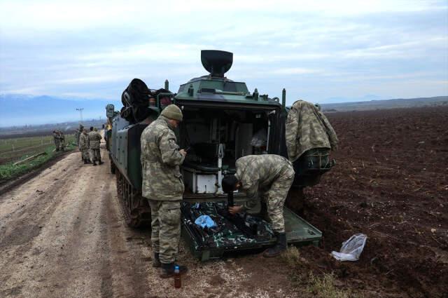 Afrin Operasyonu 5'inci Gününde! YPG'liler Bir Bir Yakalanıyor, Kaçan Teröristlerin Silahları ÖSO'da
