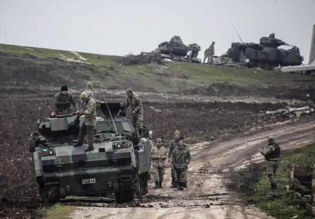 Afrin Operasyonu 5'inci Gününde! YPG'liler Bir Bir Yakalanıyor, Kaçan Teröristlerin Silahları ÖSO'da