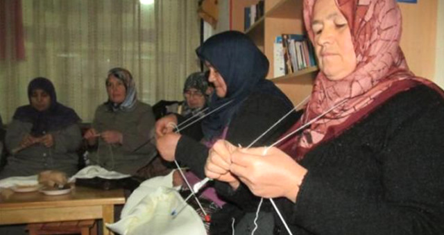 Afrin'deki Mehmetçik'e Yemek Yapıp İçlik Ören Kadınlar, Herkesi Duygulandırdı