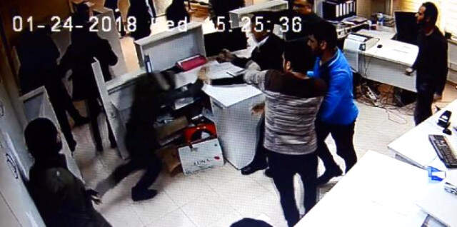 Kaçak Elektrik Kullandığı İçin Ceza Yiyen İşletme Sahibi Elektrik İdaresini Bastı