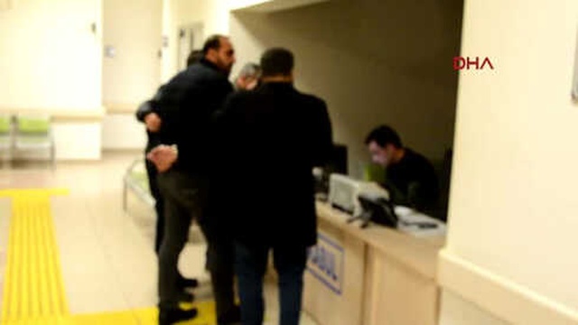 Kuyumcu, Dolandırıcıları Yakalayan Polislere Baklava İkram Etti