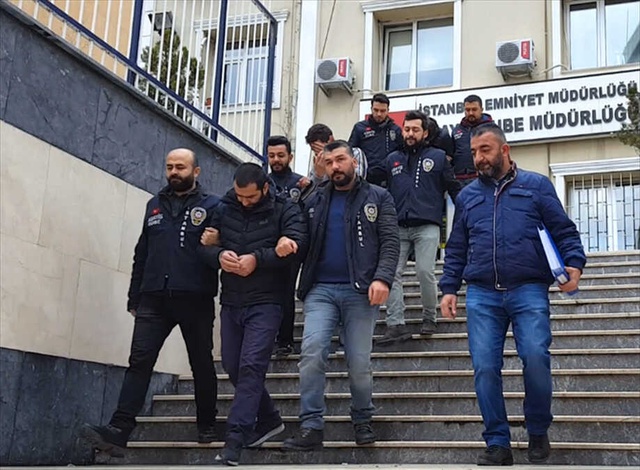 Bankanın Tavanını Delip 362 Bin Lira Çalan Hırsızlar Yakalandı