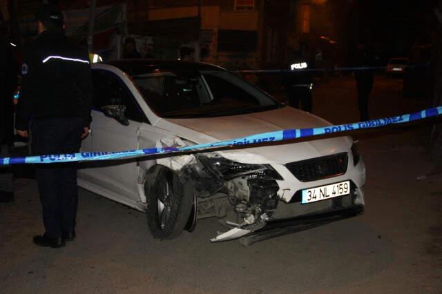 Beyoğlu'nda Nefes Kesen Kovalamaca! Önce Polisi Ezmeye Çalıştılar, Sonra Ateş Açtılar