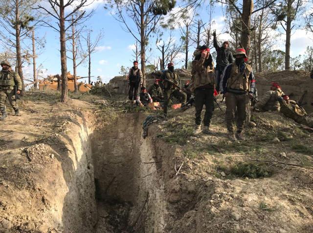Zeytin Dalı Harekatı'nda Burseya Dağı YPG'den Alındı! Mehmetçik, Kuleye Türk Bayrağı Dikti