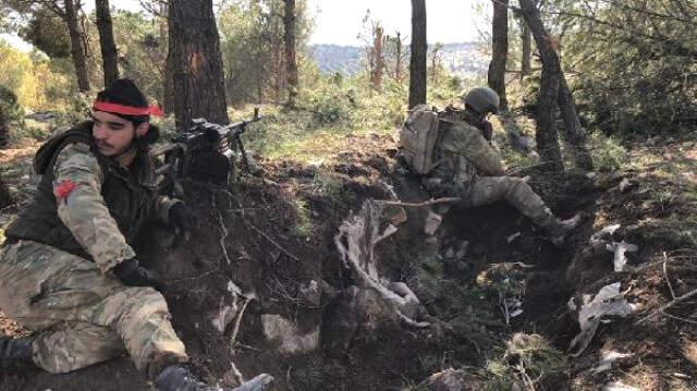 Zeytin Dalı Harekatı'nda Burseya Dağı YPG'den Alındı! Mehmetçik, Kuleye Türk Bayrağı Dikti