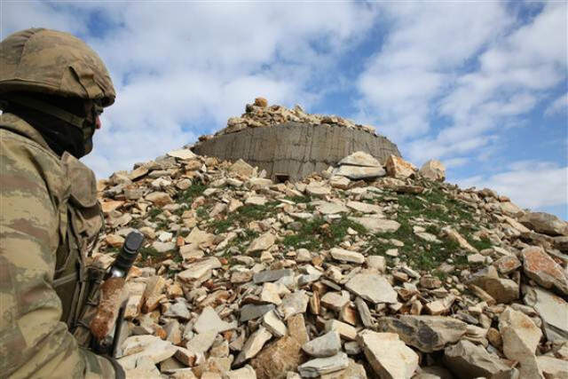 Afrin'de Teröristlerin 300 Metrelik Televizyonlu Tüneli Görüntülendi