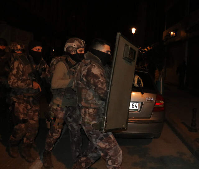 Furkan Vakfına Operasyon: Genel Başkan Alpaslan Kuytul Dahil 20 Kişi Gözaltında