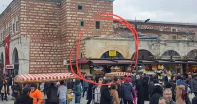 Mısır Çarşısı'nda Restorasyon Sırasında Eklenen Dükkan Tartışmalara Neden Oldu