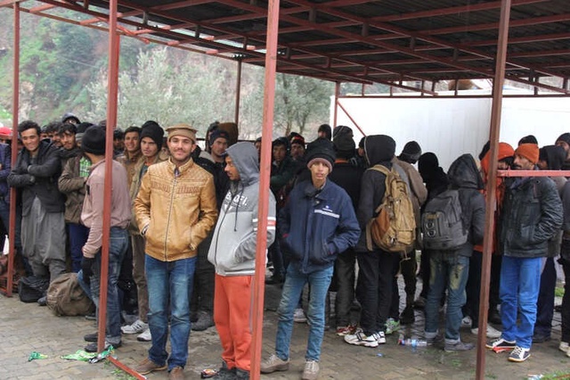 Banker Bilo Filmi Bir Kere Daha Gerçek Oldu! Göçmenleri, Avrupa Yerine Artvin'e Bıraktılar