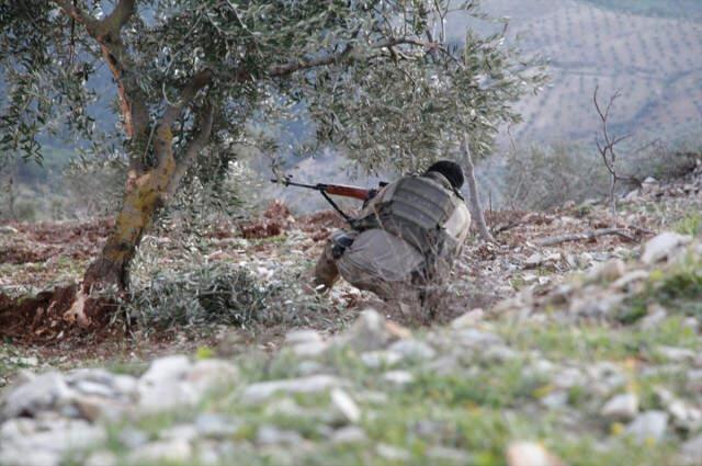 Zeytin Dalı Harekatı'nın İkinci Aşamasında Afrin'e Hakim Tepeler Alınıyor