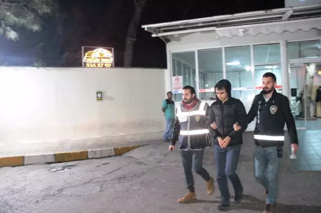 Savaş Gemisine Polis Baskını! FETÖ Üyesi Astsubay Gözaltına Alındı