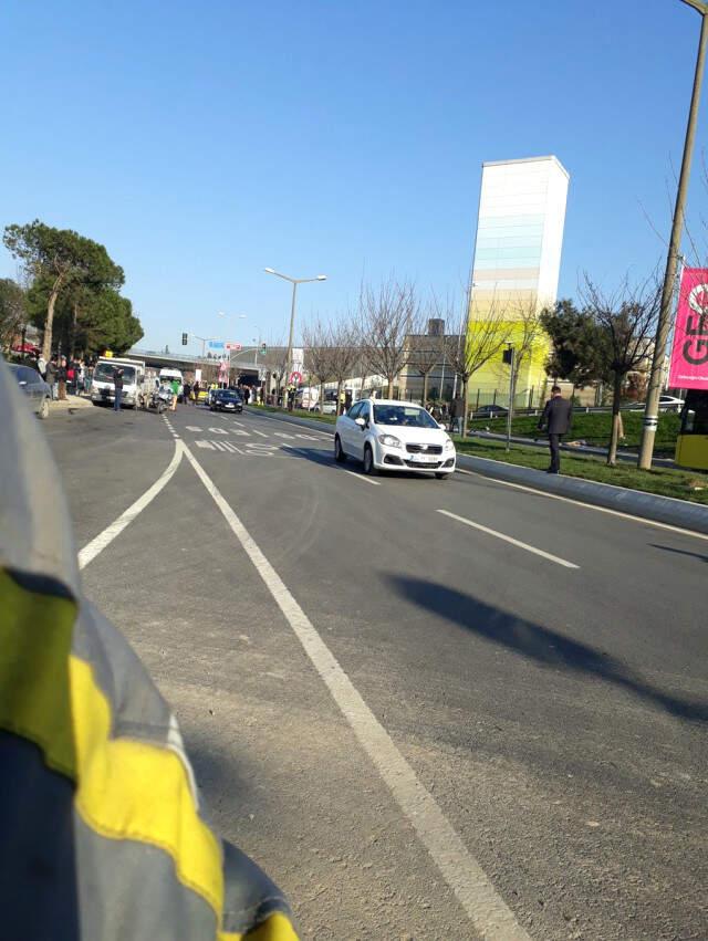 Üsküdar'da Feci Kaza! Yolcu Otobüsü Durağa Daldı: 3 Ölü, 5 Yaralı