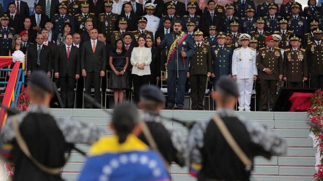 ABD Dışişleri Bakanı Tillerson Venezuela Ordusunun Darbe Yapabileceğini Söyledi