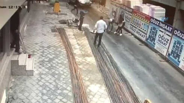 Aydın'da Anne, Kızını Ölümden Saniyelerle Kurtardı