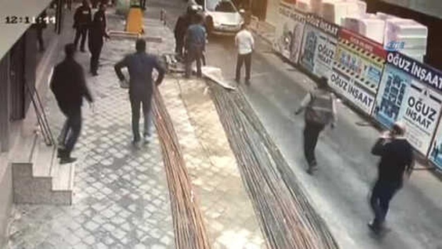 Aydın'da Anne, Kızını Ölümden Saniyelerle Kurtardı