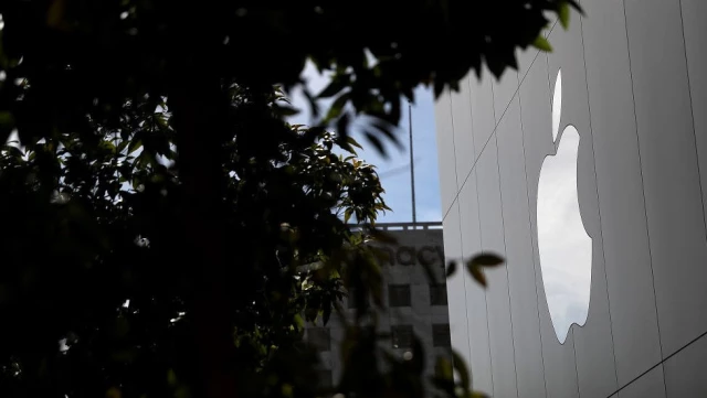Apple Daha Az İphone Sattı, Kârını Artırdı