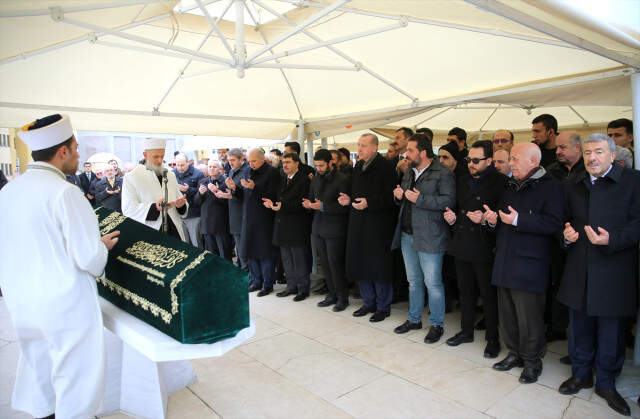 Cumhurbaşkanı Erdoğan Eski Mesai Arkadaşının Cenaze Törenine Katıldı
