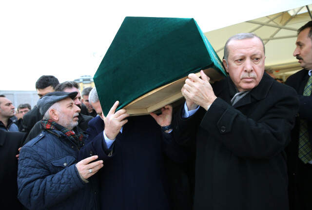 Cumhurbaşkanı Erdoğan Eski Mesai Arkadaşının Cenaze Törenine Katıldı