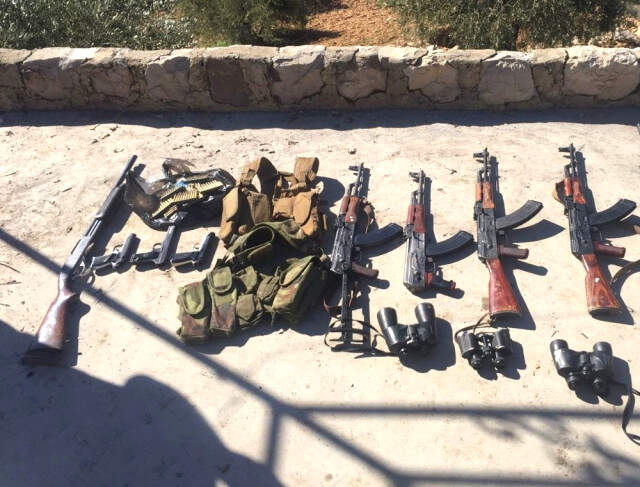 TSK Fotoğraflarını Paylaştı! Afrin'de Hava Savunma Füzesi Ele Geçirildi TSK Fotoğraflarını Paylaştı! Afrin'de Hava Savunma Füzesi Ele Geçirildi