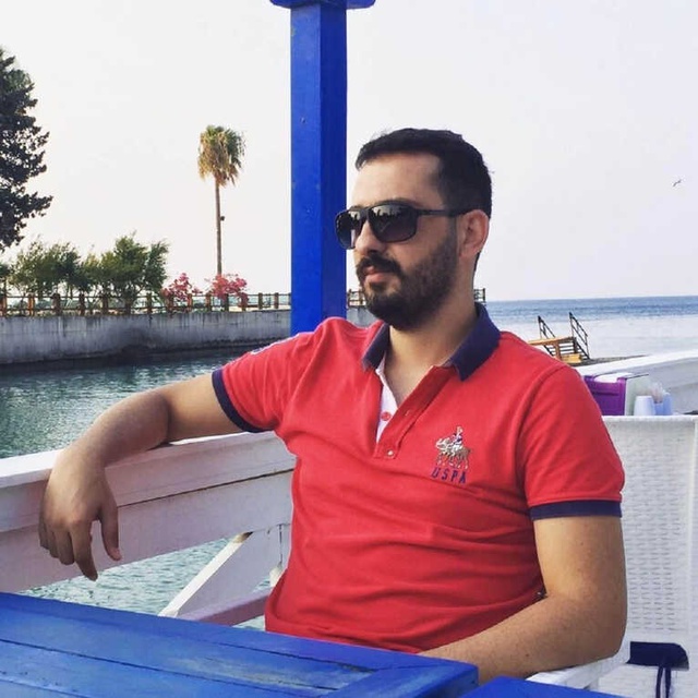 Hatay'da Eski Futbolcu Silahlı Saldırıda Öldürüldü