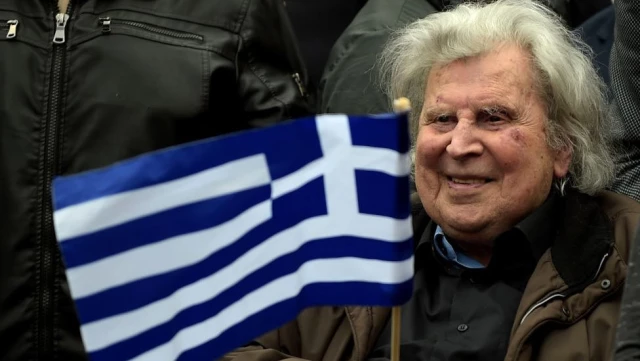 Atina'da 'Makedonya Yunandır Yunan Kalacak' Sloganlı Dev Gösteri