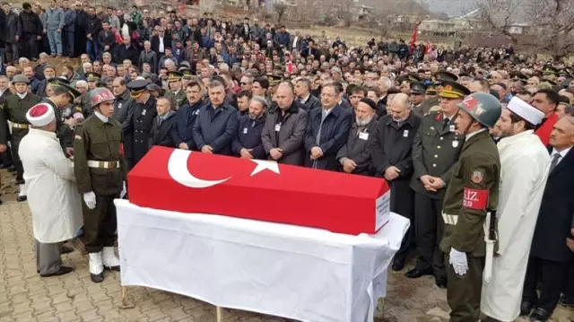 Türkiye Şehitlerine Ağlıyor! Hatay'daki Törene Başbakan da Katıldı