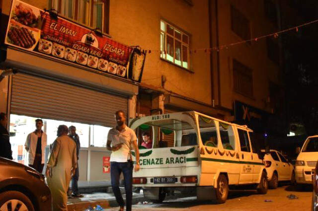 Eşi ve Arkadaşını Boğazlarını Keserek Öldüren Kocaya Müebbet