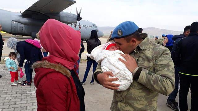 Bir Tabur Komando Dualarla Afrin'e Uğurlandı