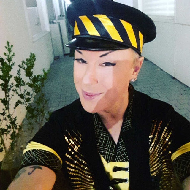 Bir Dönem Ekranlarda Fırtına Gibi Esen VJ Bülent, Köyde Yaşayıp Emeklilik İçin Gün Sayıyor