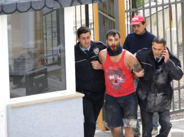 Maltepe'de Polisten Kaçan Şüpheli Ortalığı Birbirine Kattı