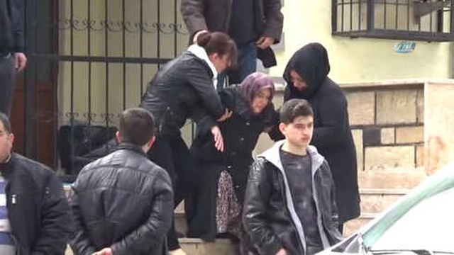 Gaziantep'te Otomobile Kurşun Yağdırdılar: 2 Ölü